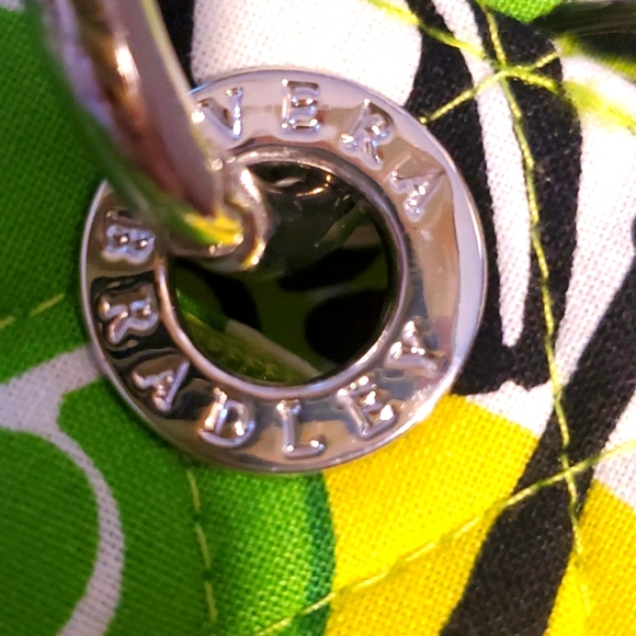 BNWT Vera Bradley Chain Bag - Picture 5 of 7